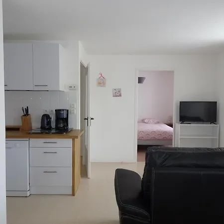 Near The Beach In Ploulec H Appartement *